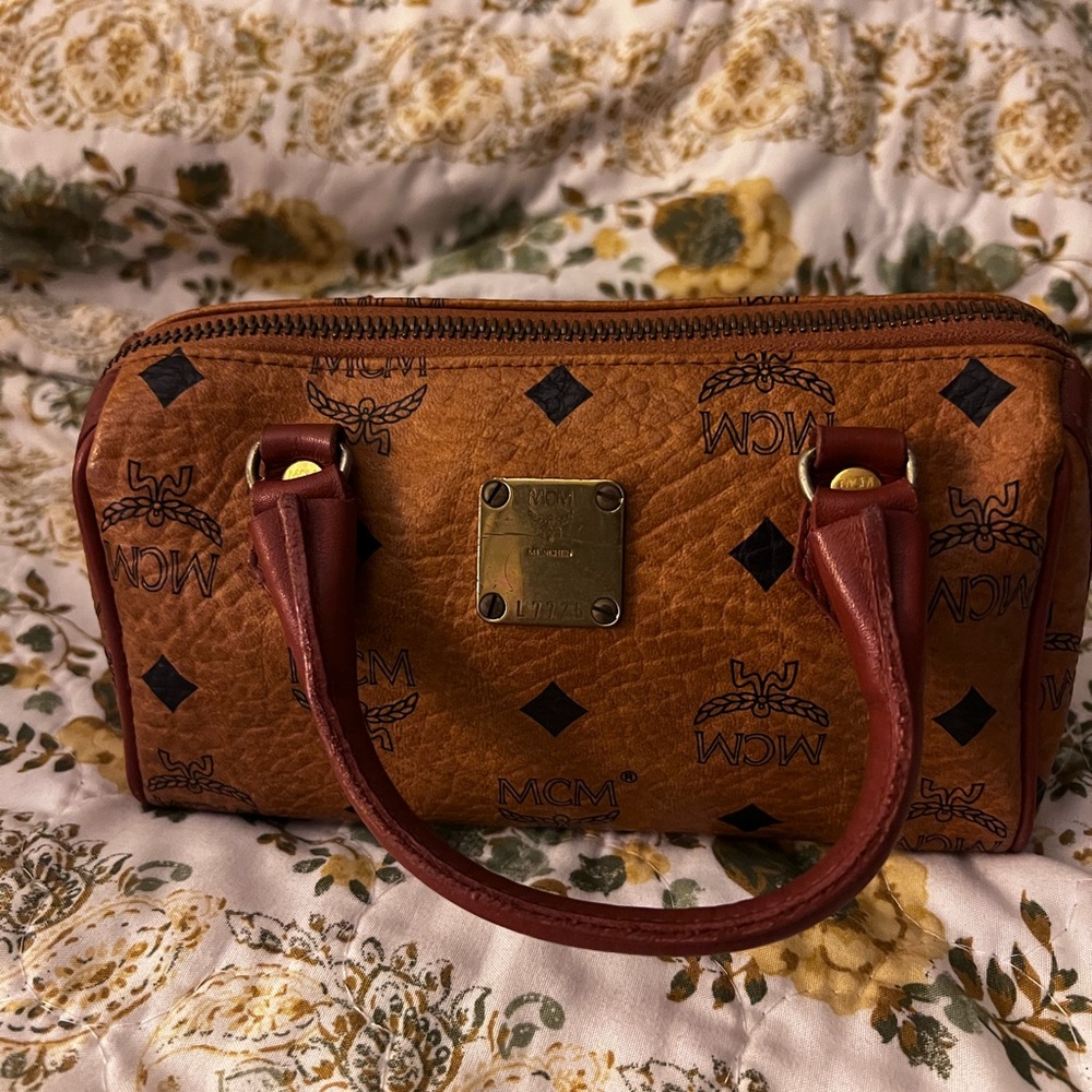 MCM Mini Boston